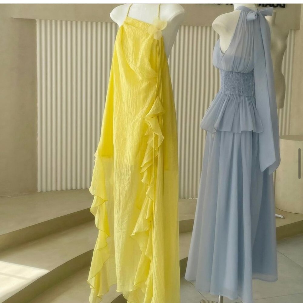 Summer dress in yellow chiffon